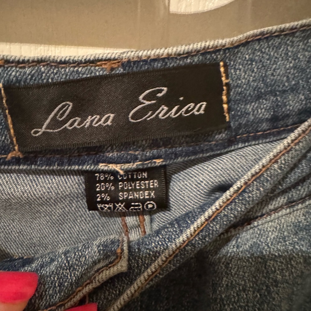 Embroidered Pink Floral Wide-Leg Denim Jeans - Picture 3 of 3